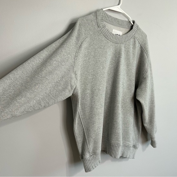 Aerie Soft Heather Gray Crew Neck Oversized Sweatshirt Women’s Size Medium - Picture 3 of 7